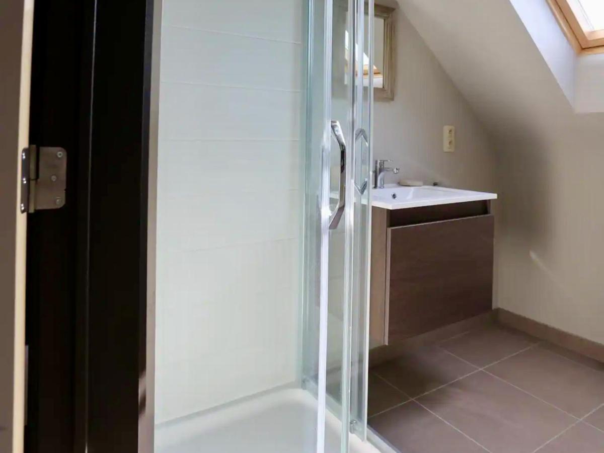 Loft En Duplex Avec Terrasse 3 Chambres Proche Pairi Daiza Монс Екстер'єр фото