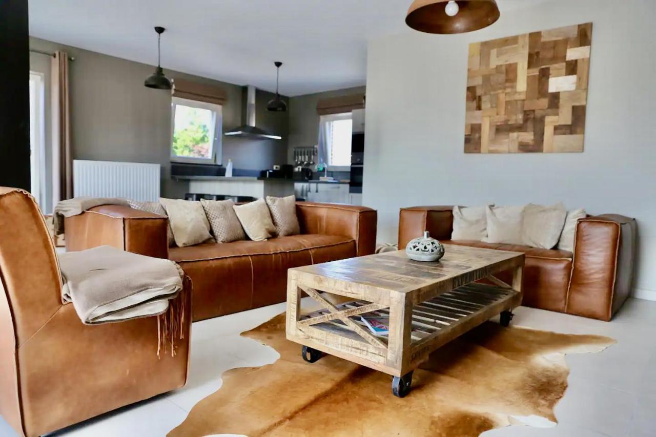 Loft En Duplex Avec Terrasse 3 Chambres Proche Pairi Daiza Монс Екстер'єр фото